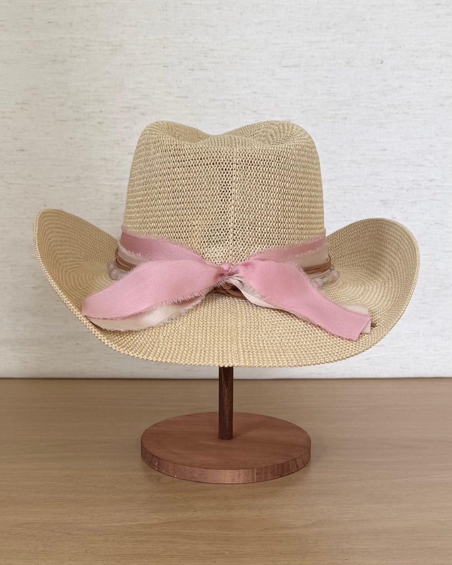 The Poolside Darling — Straw Hat with Beaded Gemstone Band (OS)